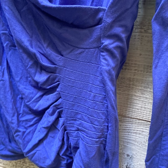 Soft Surroundings | Surplice/Faux-Wrap Long-Sleeved V-Neck Top - M, Blue - Picture 4 of 8